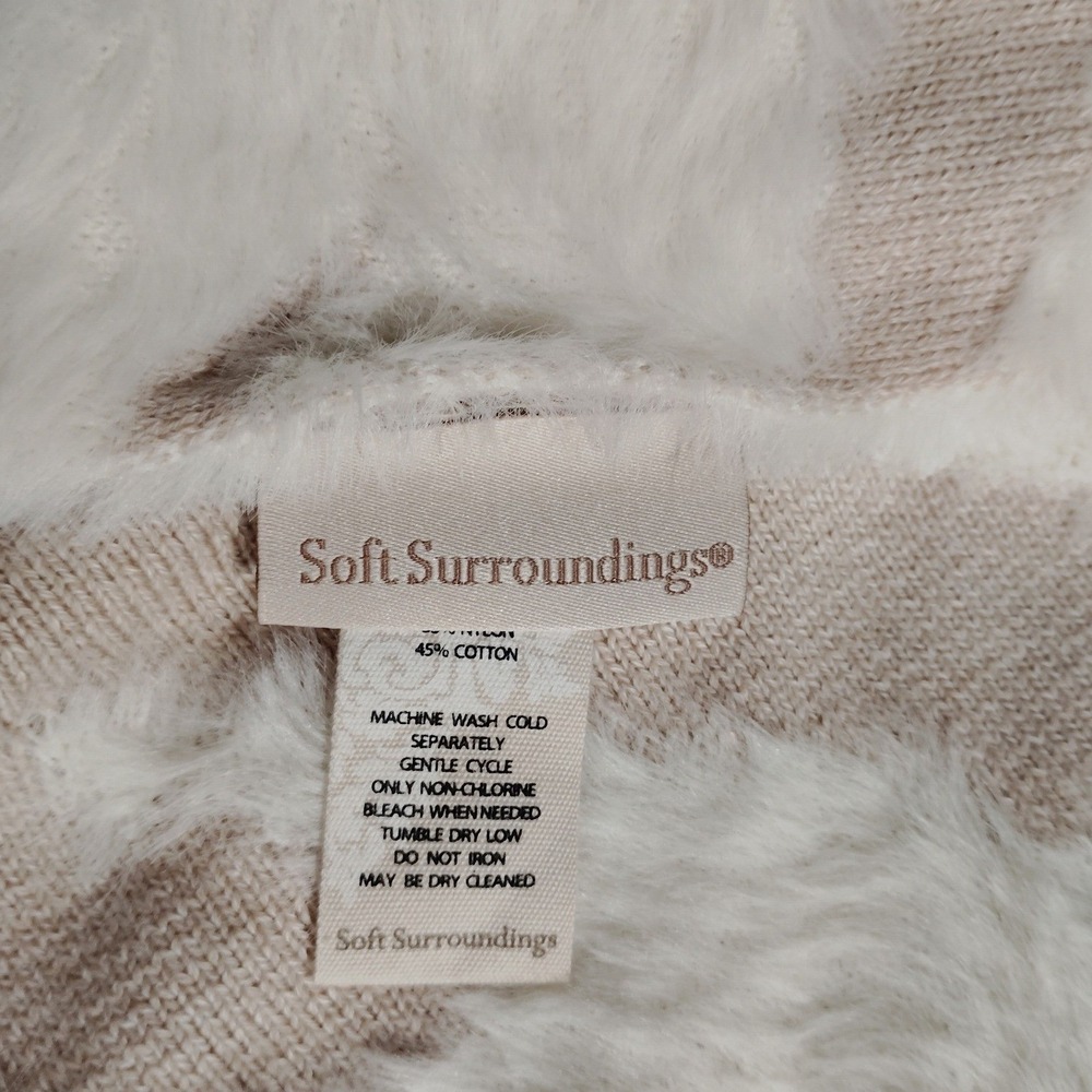 Soft Surroundings Zebra Faux Fur Knit Throw Blanket Cream Beige 50x70 68881‎ - Picture 4 of 6